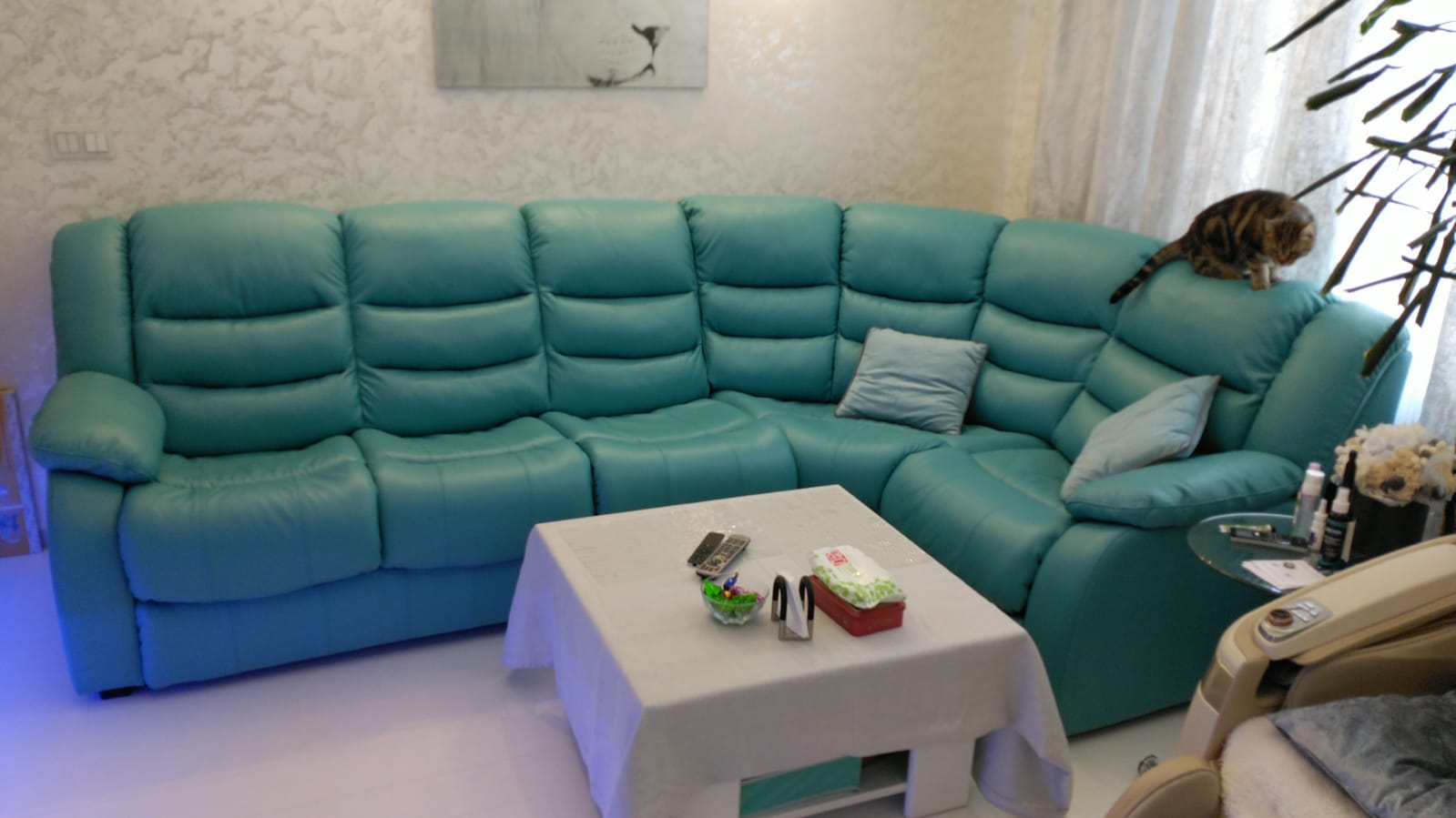 Перетяжка дивана на дому. Николаевск