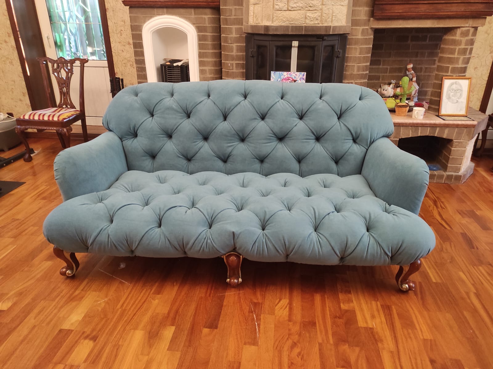 Обивка дивана. Николаевск